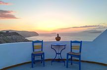 Santorini Must-See Highlights: Private Sightseeing Tour