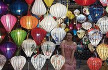 Hoi An Private Walking Tour , Night Market and Sampan Boat Ride