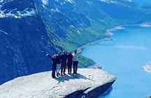 Full Day Hiking Adventure from Bergen to Trolltunga