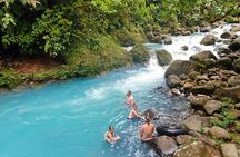 Day trip to Rio Celeste from San José