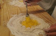 Fresh Pasta Cooking Class in 90 Minutes in Bologna