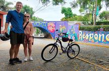 Lima Bike Tour in Miraflores & Barranco - Shared small group