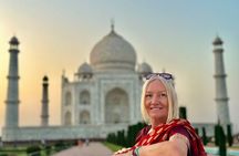 From Delhi : Private Tour Of Taj Mahal, Fort, and Baby Taj By Car
