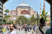 Topkapi Palace with Harem and Blue Mosque Guided Tour