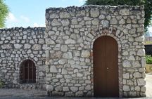 2-Hour Small Group Guided Bridgetown Historic Jewish Walking Tour