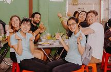 Private Hoi An Street Food Tour By Motorbike/Walking With Student