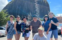Private Peñol-Guatape Tour: with lunch and boat
