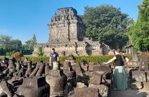 Borobudur sunrise from Setumbu Hill and Yogyakarta day tour