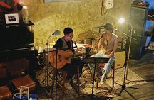 Tipsy Travel: Beijing Local Food and Bar Crawl night in Hutong