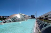 Valencia Like a Local: Vibrant Streets & Historic Town Bike Ride