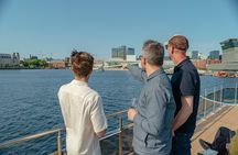 Guided Sightseeing Cruise on Oslofjord by Premium Silent Boat