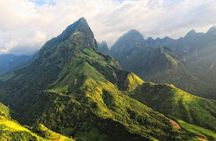 Hanoi to Fansipan Peak 2-Day Bus Tour plus Lodging, Meals, and Pickup