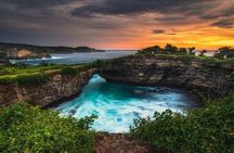 Discover the Enchanting Beauty of West Nusa Penida Private Tour