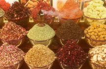 TRADITIONAL AND MODERN DUBAI,Discovering the past and the future