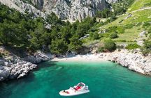 Private boat tour of Red rocks & Pakleni islands 
