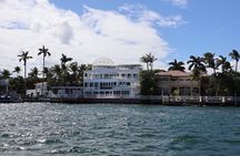 Sightseeing location Boat cruise on Biscayne Bay with Miami stop
