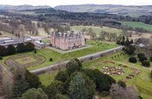 English Speaking Homestay Exploring Edinburgh and National Parks