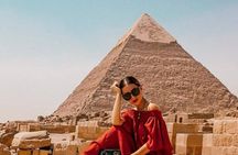 From Alexandria Port: Giza Pyramids & Sakkara Private Tour.