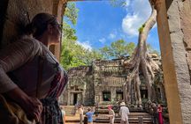 2-Day Angkor Wat and Banteay Srei Temple Tour