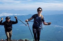 Private Trekking Experience up to 7th station in Mt. Fuji by Car