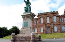 Private Romantic Walking Tour in Historic Inverness