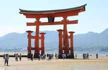 1-Day Private Sightseeing Tour in Hiroshima and Miyajima Island
