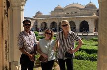 Amer and Jaigarh Forts Half-Day Tour