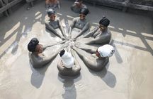 Private and quiet Tour to the Mud Volcano + Snack
