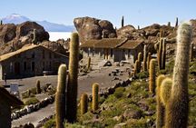 3-Day Salt Tour of Uyuni with Sunset and Lagoons Colorada