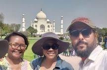 Private Taj Mahal and Agra Fort Same Day Tour from Delhi by Car
