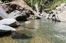 Shared Guided Hiking in Falls of Baleine 