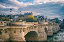 Private Tour with Tickets to the Louvre Museum & Crepes