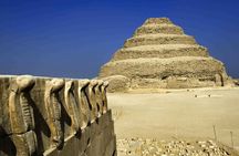 Full-Day Private Tour to Sakara and Giza Pyramids