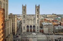 AURA experience at Notre-Dame Basilica and guided cruise