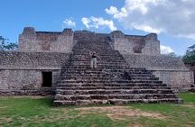 Private guide service in the archaeological zone of Ek Balam
