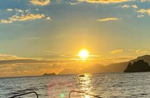 Sunset Group Boat Tour along the Amalfi Coast with Prosecco wine