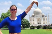 Luxury Taj Mahal tour from Delhi by the Fastest train of India