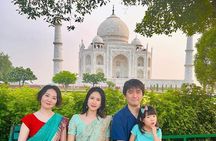 Luxury Taj Mahal tour from Delhi by the Fastest train of India