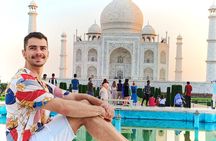 Overnight Agra and Fatehpur Sikri Trip from Delhi by Expressway 