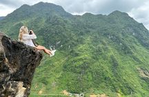 Ha Giang Loop 3D2N Private Car Tour (English speaking Driver)