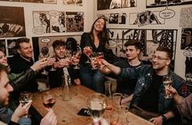 Soho Pub Crawl and Walking Tour with Drinks in London
