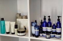 Akrotiri: 2-Hrs Face & Body Ritual, Pool access, wine & fruits