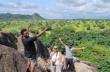 Full Day Nature Tour to Volta Regio Aburi Gardens and Cedi Beads