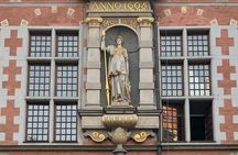 Private Walking Tour of Old Gdańsk with an architect-guide
