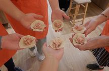 Xiao Long Bao, Beef Noodles & Boba Tea Cooking Class in Taipei