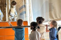 London Natural History Museum with Dinosaurs Gallery Private Tour for Kids