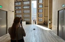 Tate Modern Private Tour in London with Blue Badge Guide