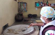 Traditional Oaxaca Cooking Class with Lorenza + Hotel Transfers