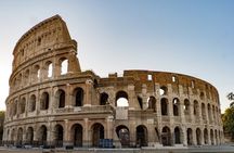 Group tour of Colosseum, Roman forum and Palatine hill