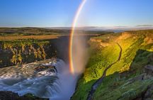 Golden Circle : Private Guided Day Tour + Blue Lagoon(Optional)